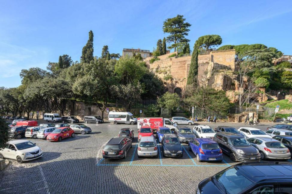Roman Forum Apartment - The Heart Of Rome Exterior photo